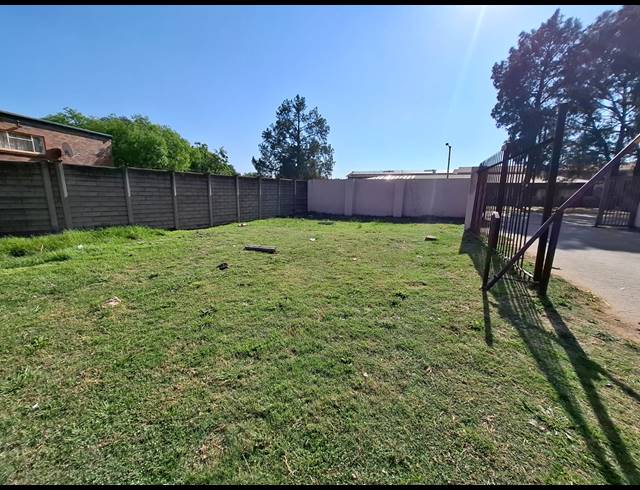 100M² VACANT LAND FOR SALE IN VANDERBIJLPARK CW 5